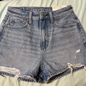 American Eagle High waisted shorts